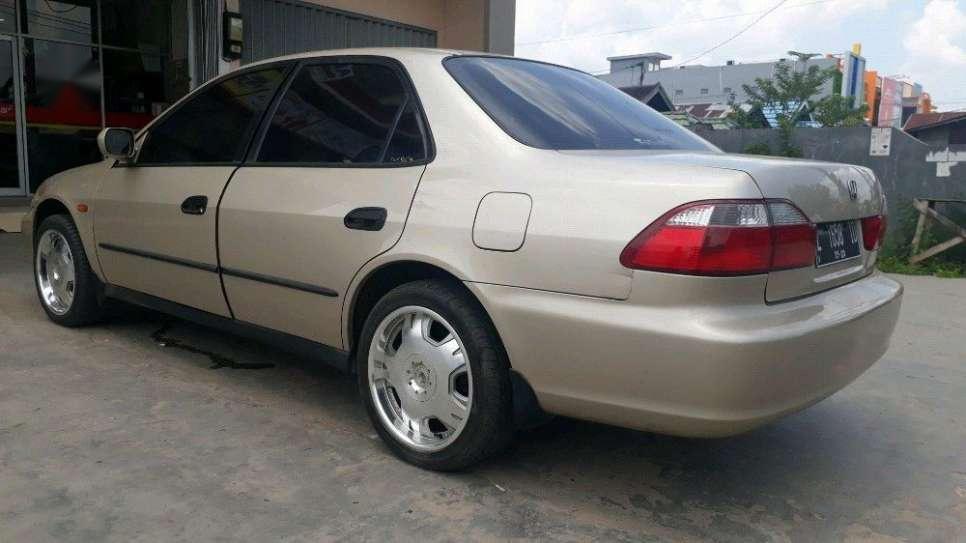 Jual Honda Accord VTiL kualitas bagus 2198069