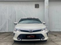 Toyota Camry V 2016 Sedan dijual