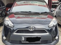 Jual Toyota Sienta 2016 V CVT di DKI Jakarta Java