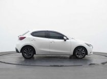 Butuh dana ingin jual Mazda 2 Hatchback 2016