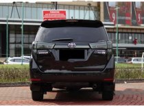 Butuh dana ingin jual Toyota Kijang Innova V 2018