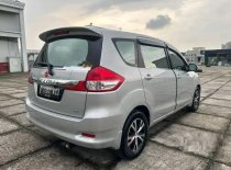 Butuh dana ingin jual Suzuki Ertiga GX 2016