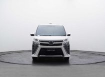 Jual Toyota Voxy 2017 CVT di DKI Jakarta