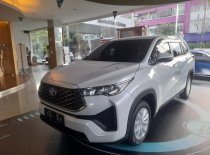 Jual Toyota Kijang Innova Zenix Hybrid 2023 di Jawa Barat