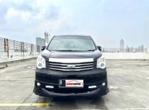Jual Toyota NAV1 2013 V di DKI Jakarta