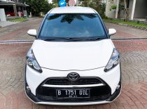 Jual Toyota Sienta 2016 V CVT di Jawa Barat