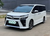 Jual Toyota Voxy 2018 2.0 A/T di DKI Jakarta