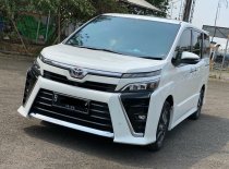 Jual Toyota Voxy 2018 2.0 A/T di DKI Jakarta