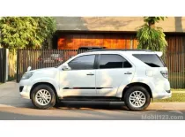 Toyota Fortuner G Luxury 2012 SUV dijual