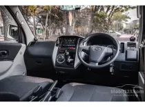 Jual Daihatsu Luxio D 2021