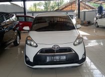 Jual Toyota Sienta 2016 V MT di Jawa Barat