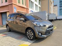 Jual Toyota Sienta 2016 V CVT di DKI Jakarta