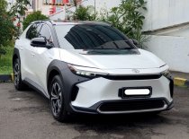 Jual Toyota bZ4X 2023 di DKI Jakarta