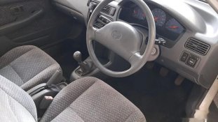 Toyota Soluna GLi 2000 Sedan dijual
