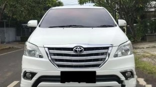 Jual Toyota Kijang Innova V Luxury kualitas bagus