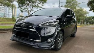 Toyota Sienta Q 2016 MPV dijual