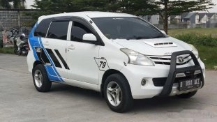 Toyota Avanza E 2015 MPV dijual