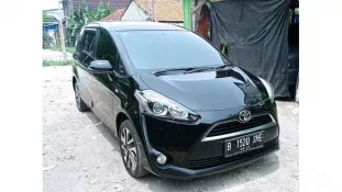 Toyota Sienta V 2017 MPV dijual