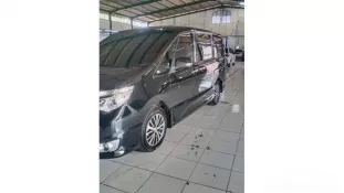 Jual Nissan Serena 2017 termurah