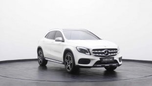 Jual Mercedes-Benz GLA 200 2018 Gasoline di Banten