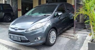 Jual Ford Fiesta Trend 2010 3373917