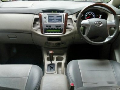 Jual Toyota Kijang Innova V 2012 -1