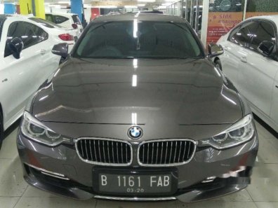BMW 328i Luxury 2014 Sedan-1