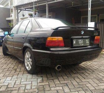  BMW 318i 1996-1