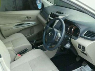 Jual Mobil Daihatsu Xenia R 2015-1
