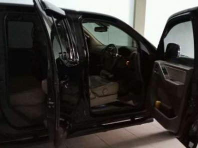 Dijual Mobil Nissan Navara Frontier Type LE Tahun 2010 Matic-1