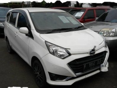 Dijual mobil Daihatsu Sigra X 2016 MPV-1
