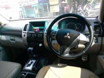 Dijual  Mobil Mitsubishi Pajero Sport Exceed AT 4x4 Tahun 2010-1
