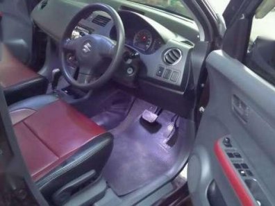 Dijual Mobil Suzuki Swift ST Hatchback Tahun 2011-1