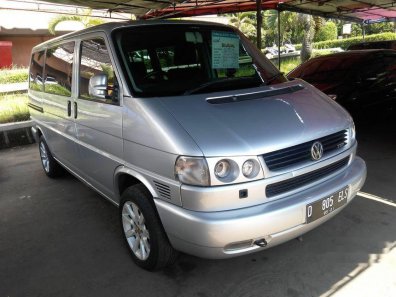 Jual mobil Volkswagen Caravelle 2003 Jawa Barat-1