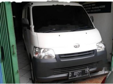 Dijual mobil  Daihatsu Gran Max AC 2014 Van