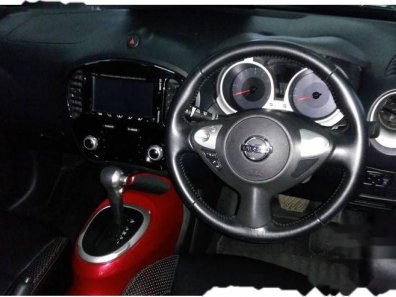 Dijual mobil Nissan Juke RX Black Interior Revolt 2015 SUV-1