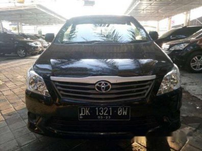 Jual Toyota Kijang Innova E 2012-1