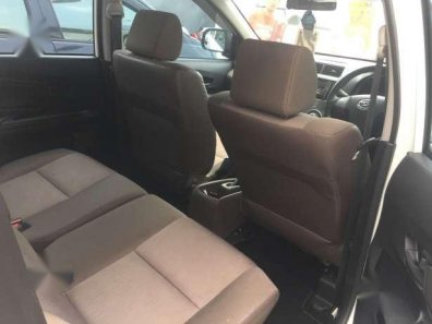 2016 Daihatsu Xenia Dijual-1