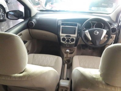 Nissan Grand Livina XV Highway Star 2017 Dijual -1