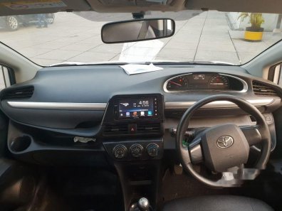 Toyota Sienta G 2017 Dijual-1