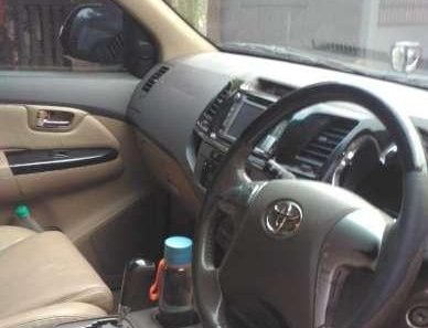 Butuh dana ingin jual Toyota Fortuner TRD 2012-1