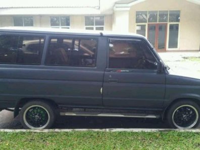 Toyota Kijang  1989 Minivan dijual-1