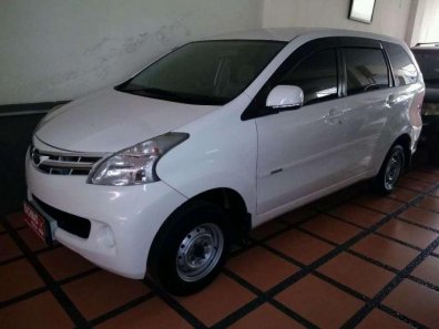 Daihatsu Xenia M 2013 MPV dijual-1