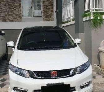 Butuh dana ingin jual Honda Civic 1.8 2015-1