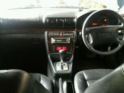 Butuh dana ingin jual Audi A4 2.0 Sedan 1999-1