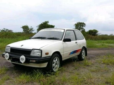 Butuh dana ingin jual Suzuki Forsa  1985-1
