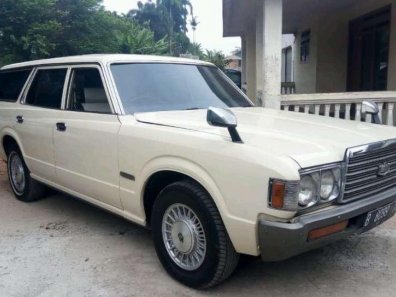 Toyota Crown  1986 Wagon dijual-1