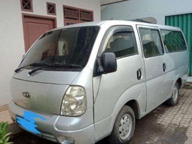 Jual Kia Travello 2009 termurah-1