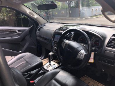 Isuzu MU-X  2015 SUV dijual-1