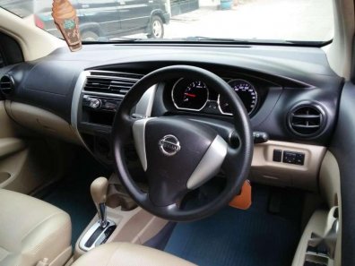 Nissan Grand Livina SV 2014 MPV dijual-1